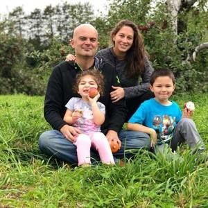 Meet your Posher, Angela